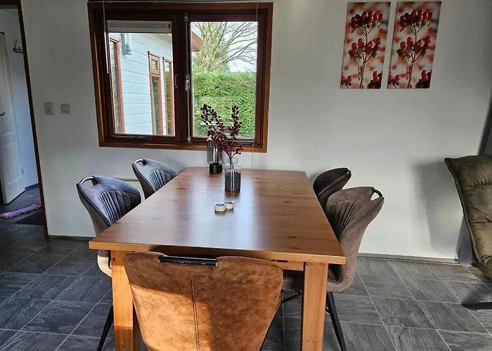 Chalet Rust-Ique